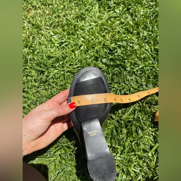 Y2K Vintage Clear Rainbow Heel with Checkerboard Footbed - Picture 12 of 13